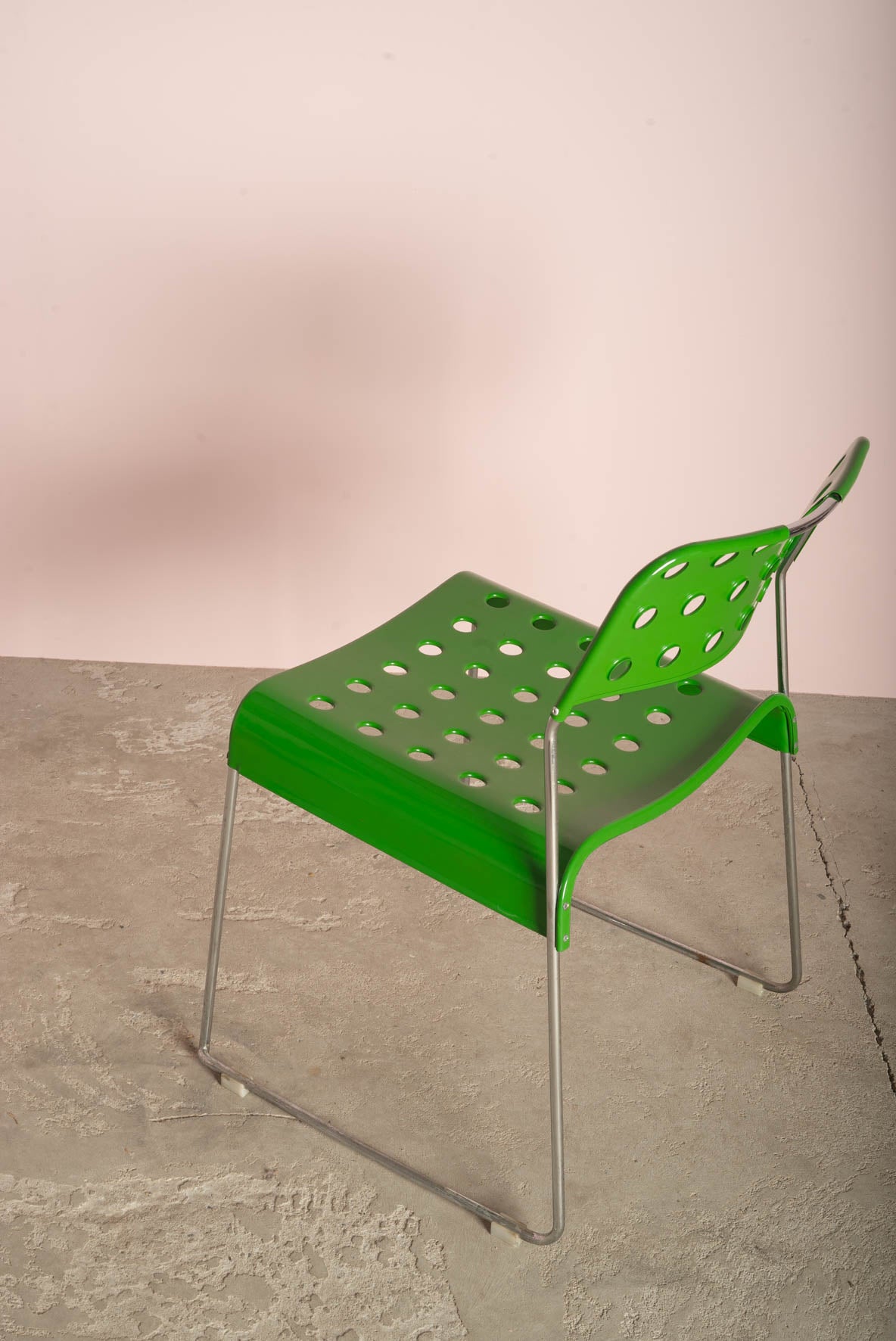Set of 6 Omstak chairs by Rodney Kinsman for Bieffeplast