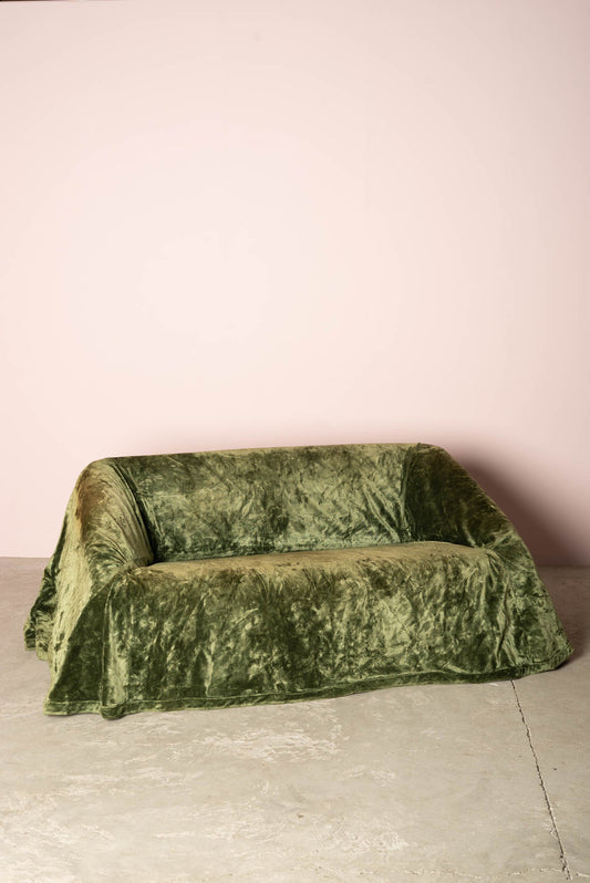 Kazuhide Takahama, green velvet Mantilla 160 two-seater sofa for Simon International, 1974 (per piece)