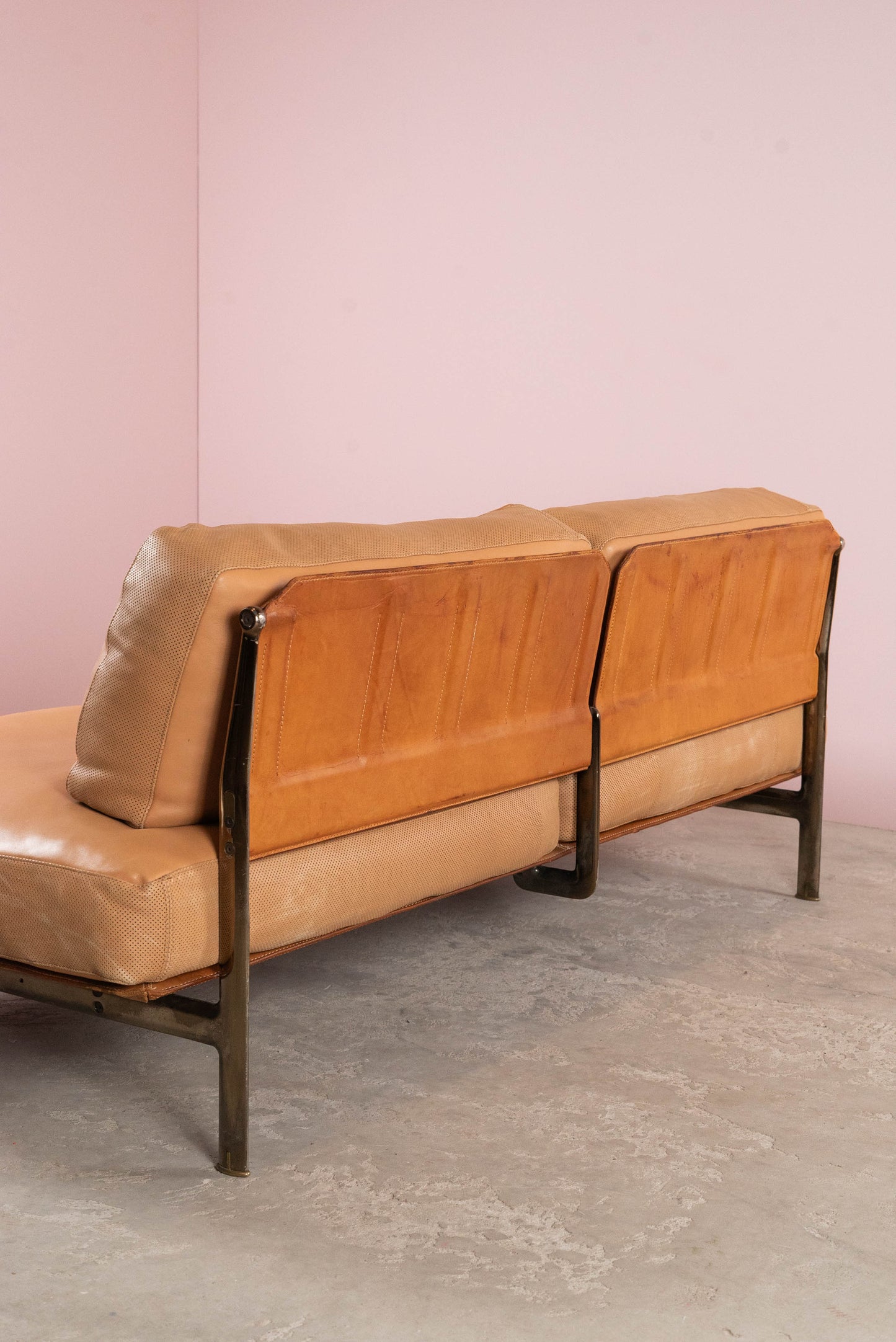 Sofa ‘Diesis’ by Antonio Citterio & Paolo Nava for B&B Italia