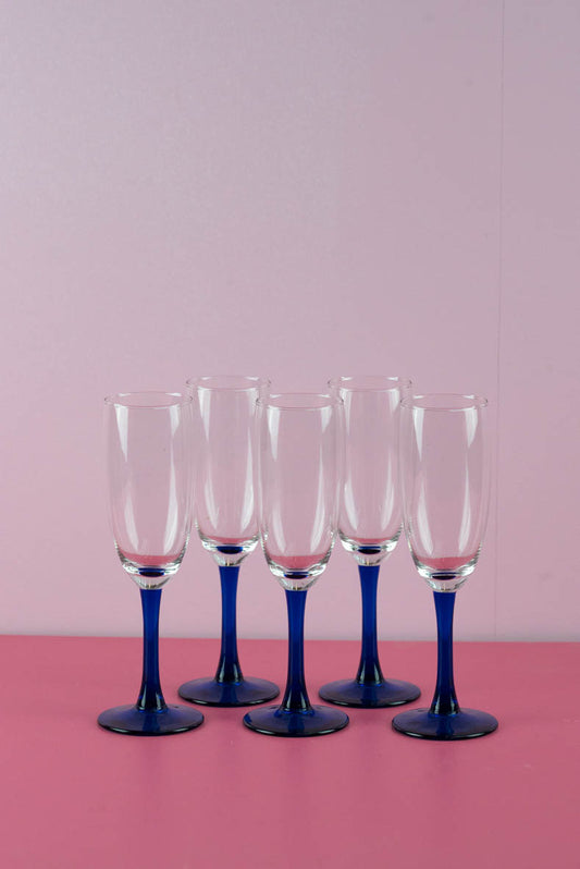 Set van 5 champagne glazen met blauwe voet